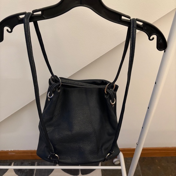 Leather shoulder bag / backpack - Picture 3 of 4